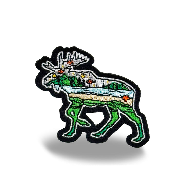 Moose Wilderness Embroidered Iron-On Patch Outdoor Adventure Souvenir