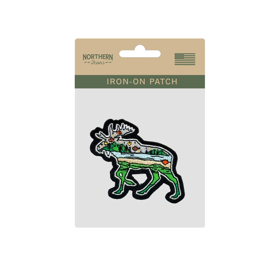 Moose Wilderness Embroidered Iron-On Patch Outdoor Adventure Souvenir