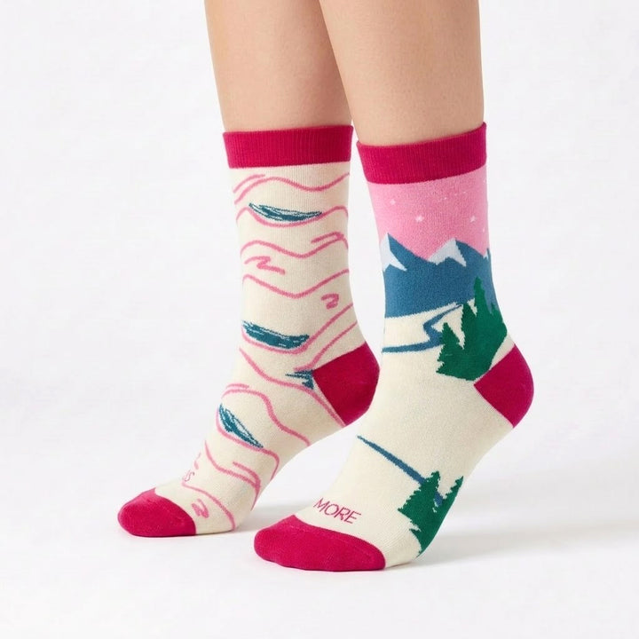 Women's Ski Mountain Crew Socks – Cozy Winter Outdoor Snowboard Socks with Scenic Alpine Design