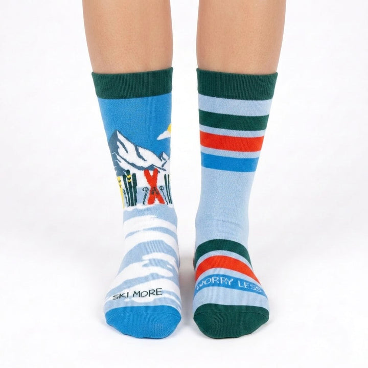 Men's Ski Lodge Crew Socks – Mountain Ski Resort Cotton Crew Socks | Winter Sports Gift Socks