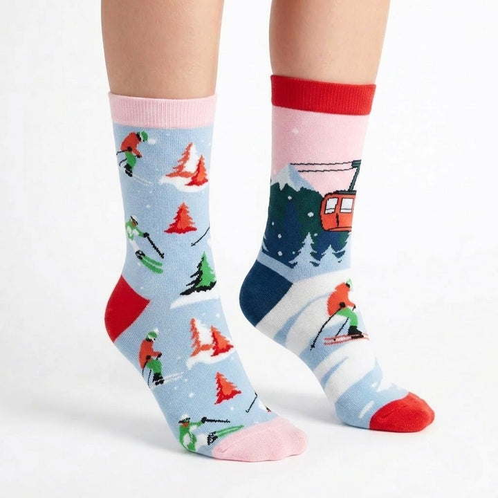 Women's Ski Resort Crew Socks – Ski Lift & Snow Mountain Cotton Crew Socks | Winter Skiing Gift Socks