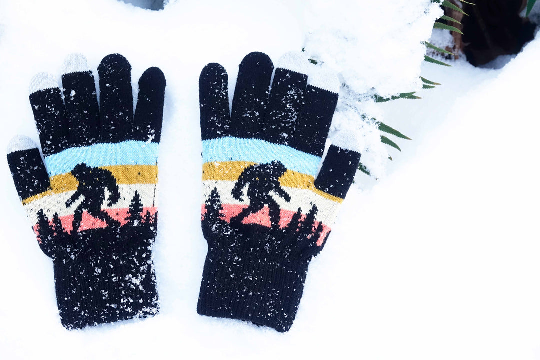 Sasquatch Shadows Knit Gloves