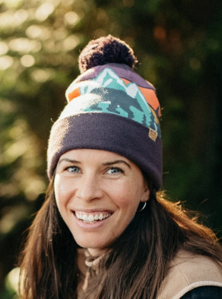 Yellowstone National Park Beanie Hat Outdoor Hiking Knit Cap with Bear Mountain Pom Pom