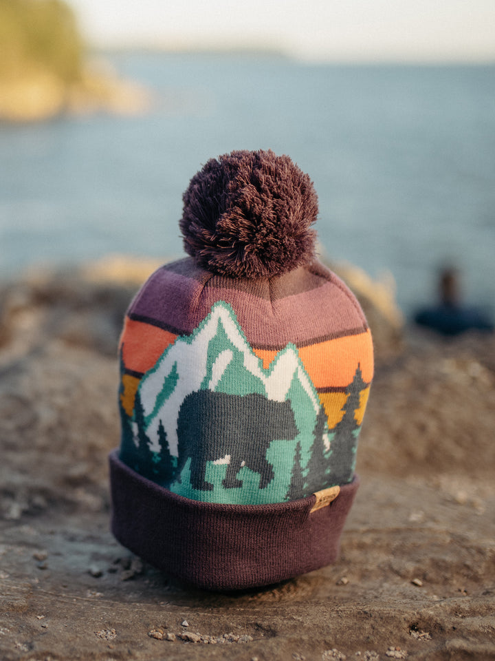 Yellowstone National Park Beanie Hat Outdoor Hiking Knit Cap with Bear Mountain Pom Pom